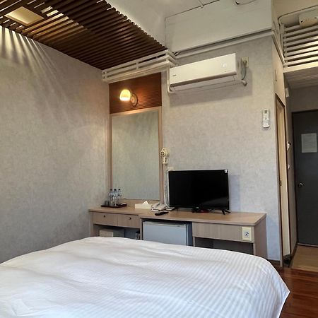 Xiu Shui Hotel Yuchi Exterior photo